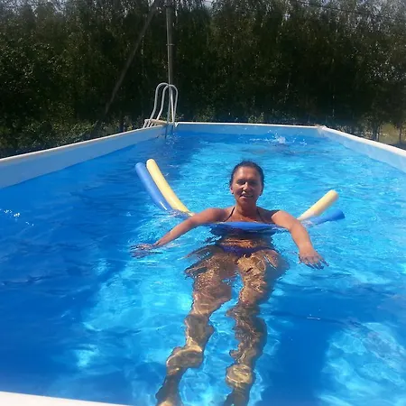 アパート With Outdoor Jacuzzi And Sauna